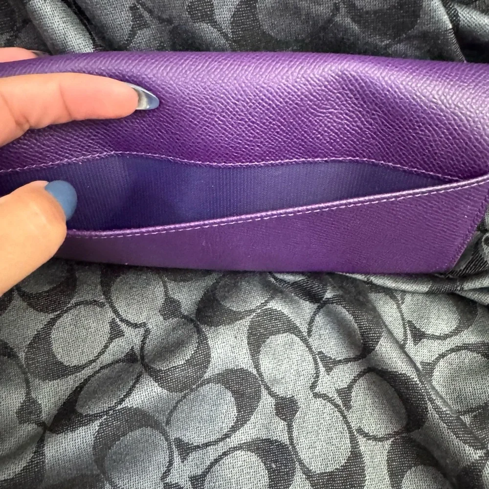 Coach electric Purple Leather Wallet - Picture 6 of 6